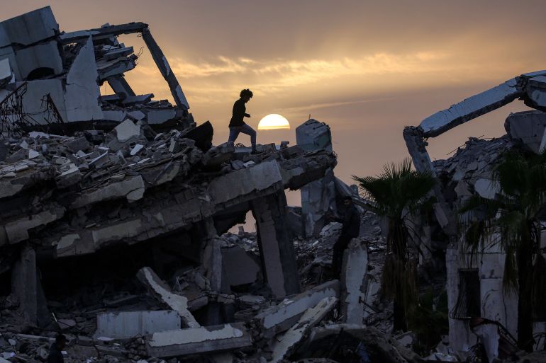 Iran urges global action over Israel law violations claims