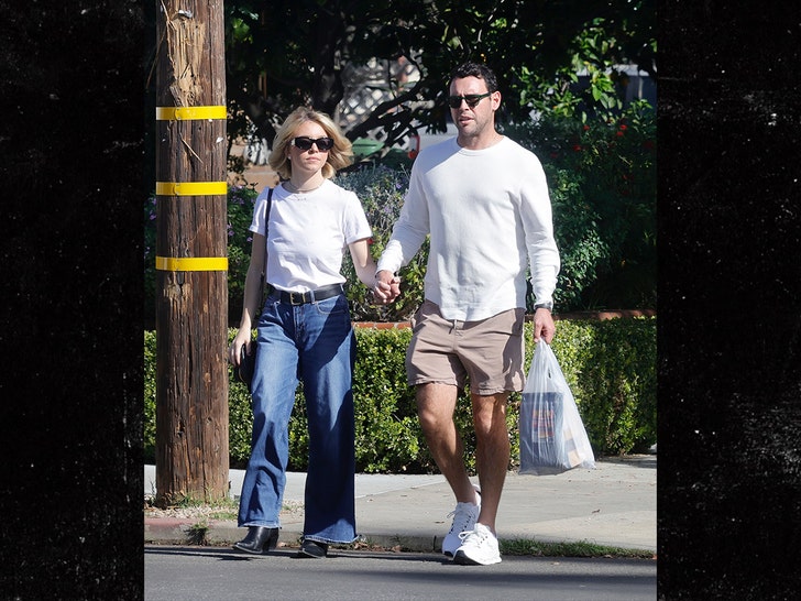 Sydney Sweeney and Scooter Braun step out for a walk in Brentwood bg 2