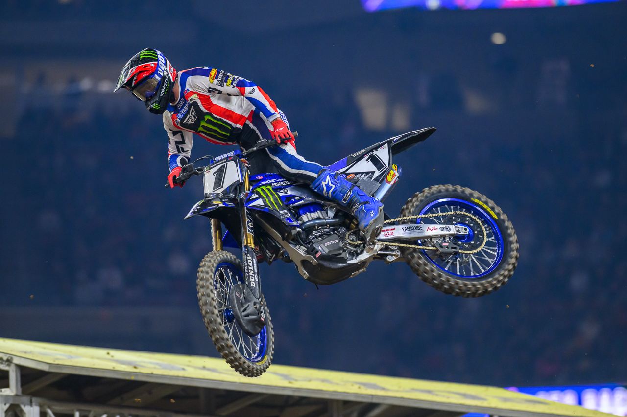 WATCH THE 2026 HOUSTON SUPERCROSS TRIPLE CROWN IN UNDER 20 MINUTES