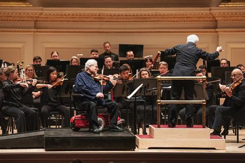 Music Director Peter Oundjian conducting the Colorado Symphony with Itzhak Perlman-Violin_Amanda Tipton Photography_426_3 (4)426_7 (4)