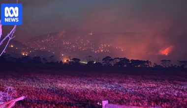 Deep Creek fire burning on 'multiple fast-moving fronts', CFS warns
