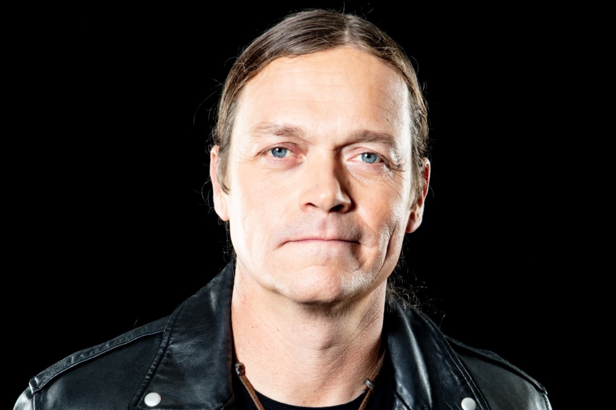 Brad Arnold, Lead Singer of 3 Doors Down, Dies at 47