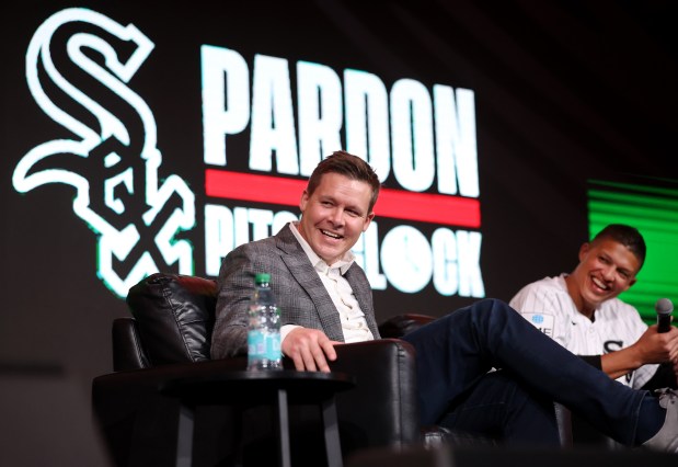 White Sox general manager Chris Getz, left, and manager Will Venable have a laugh on stage during SoxFest Live at the Ramova Theatre on Friday, Jan. 30, 2026, in Bridgeport. (Chris Sweda/Chicago Tribune)