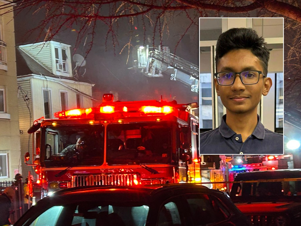 Man, 22, dies week after severely burned running into Queens fire to look for mom