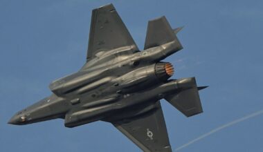 NDP wants Carney to kill U.S. fighter jet contract in favour of Swedish aircraft - CTV News