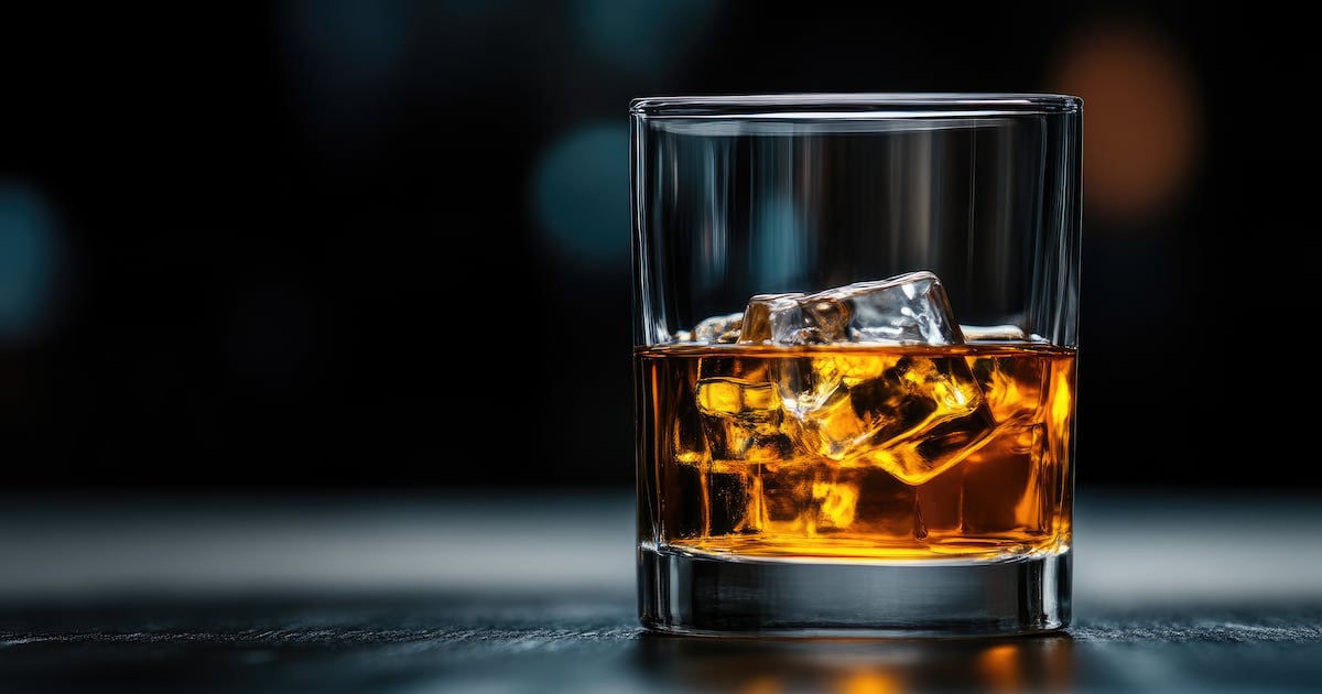 Jacksonville City Council approves ordinance extending downtown alcohol sales to 3 a.m – Action News Jax