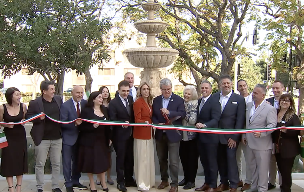 LA's San Pedro Celebrates the Opening of Piazza Miramare