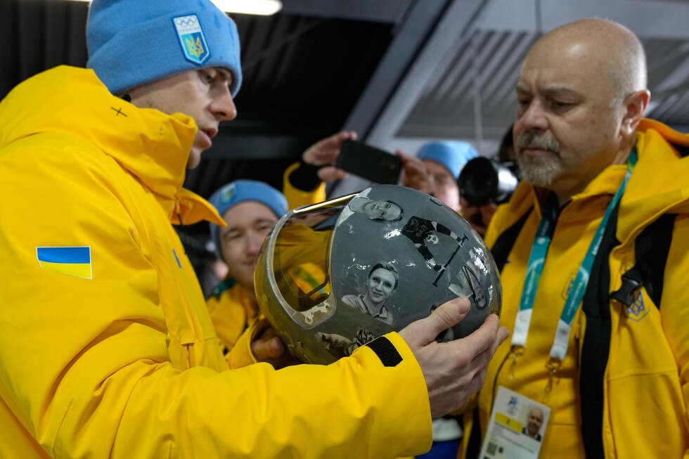 Ukrainian athlete tests the Olympic rules on free speech — and gets disqualified