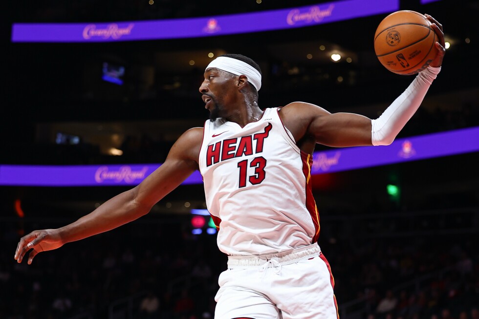 Herro scores 24 points in return to help the Heat beat the Hawks 128-97