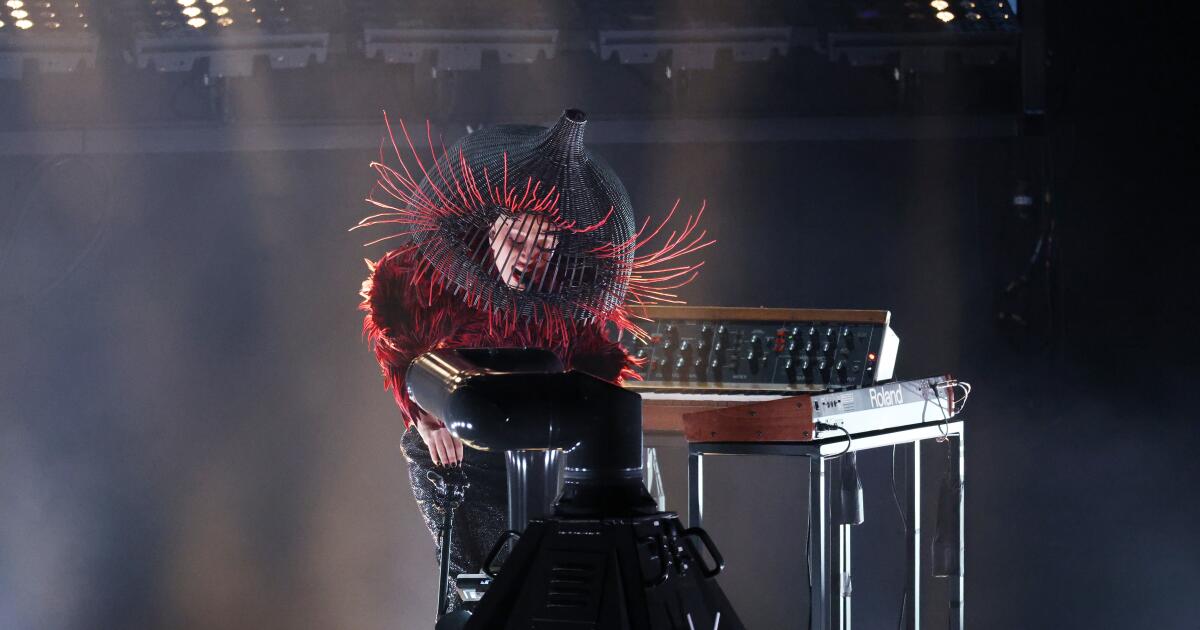 Lady Gaga performs ‘Abracadabra’ at Grammys with cage around head