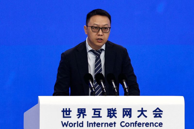 Alibaba CEO takes helm of new AI-focused business group