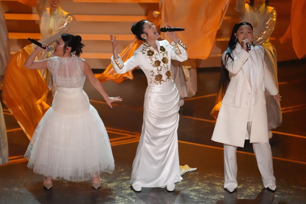 Oscars choreographer breaks down 'KPop Demon Hunters,' 'Sinners' performances