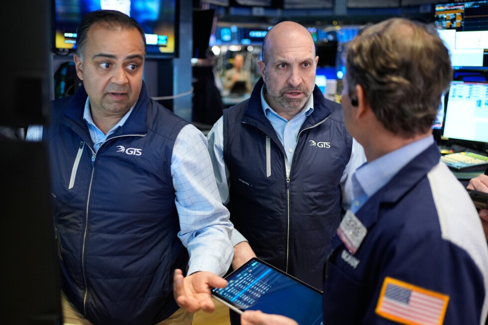 World shares mostly lower, oil gains after Wall Street's worst day of Iran war