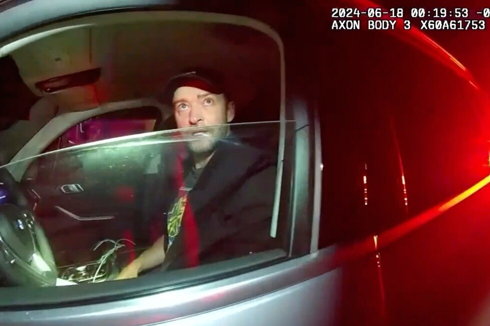 Justin Timberlake struggles with sobriety tests in Hamptons police video