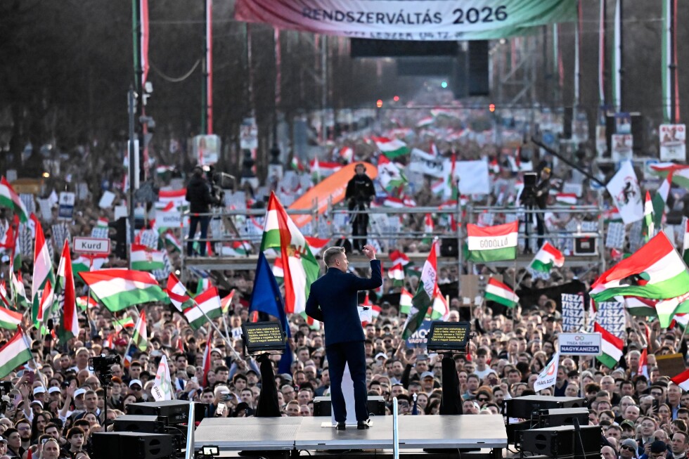 Viktor Orbán and rival Péter Magyar rally supporters in Hungary's capital