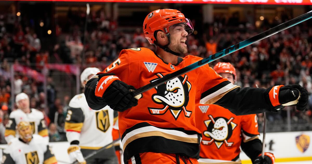 Ryan Poehling agrees to four-year contract extension with Ducks