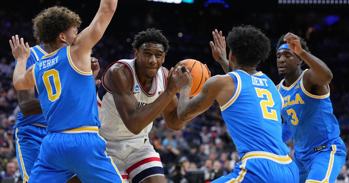 March Madness: UCLA's Sweet 16 ambitions thwarted in loss to UConn
