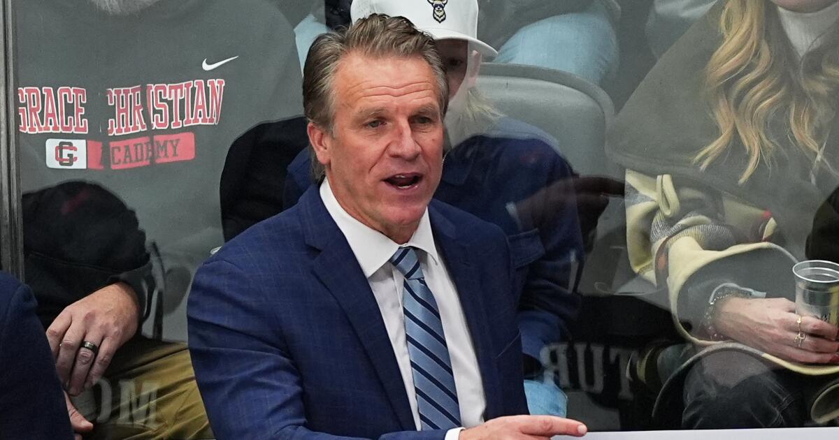 Kings fire coach Jim Hiller amid team's ongoing struggles
