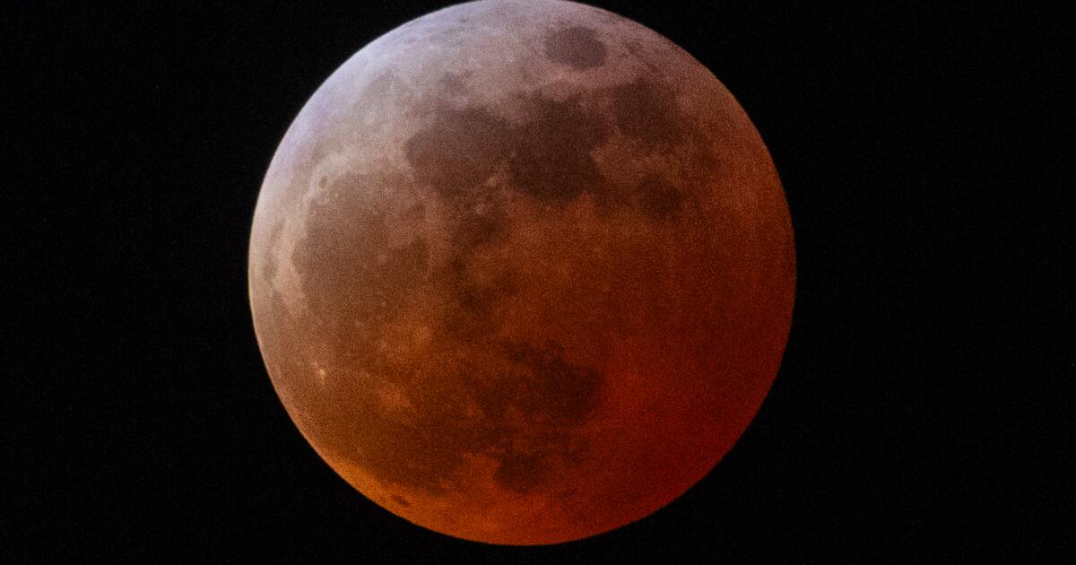 Blood moon eclipse 2026: Here's when and how to watch