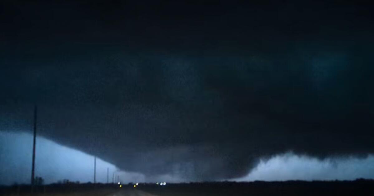 Tornadoes kill 6 people in Michigan and Oklahoma