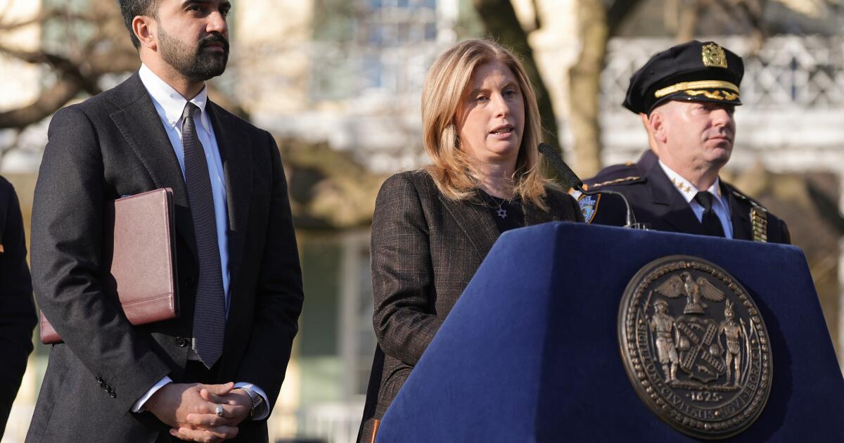Authorities investigate explosives thrown near NYC mayor's residence as 'ISIS-related terrorism'