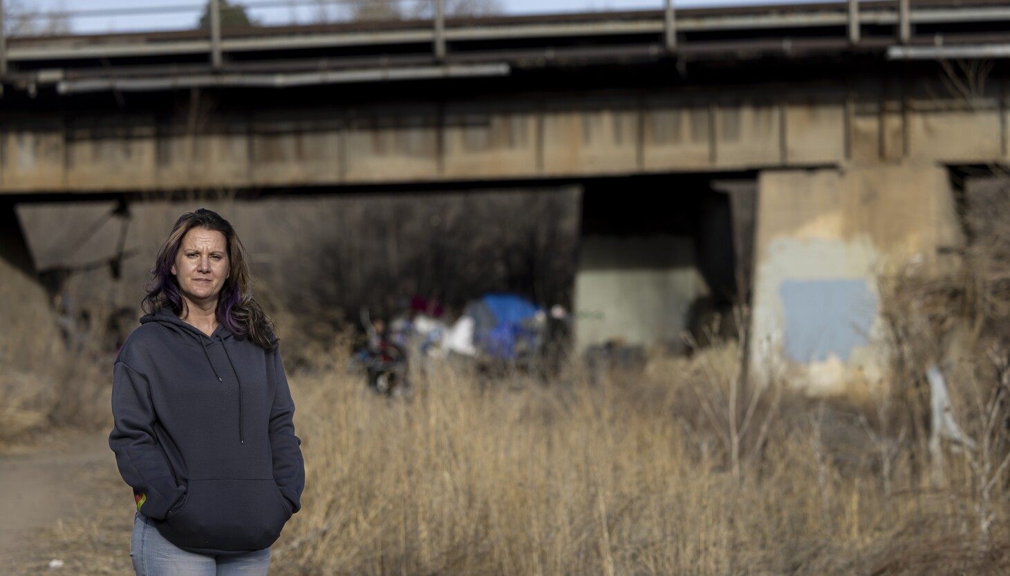 Illinois lawmakers look to Colorado program that, for $6 a day, gets help for people who are mentally ill