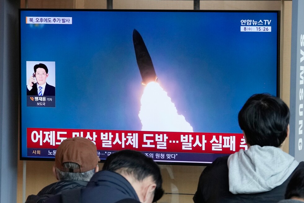 North Korea fires missiles after ridiculing South's hopes for better ties