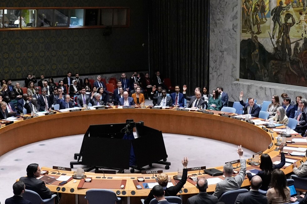 UN proposal on opening Strait of Hormuz gets watered down