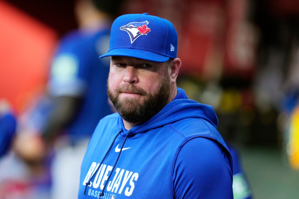 Blue Jays bus from Phoenix to Southern California after charter plane is grounded