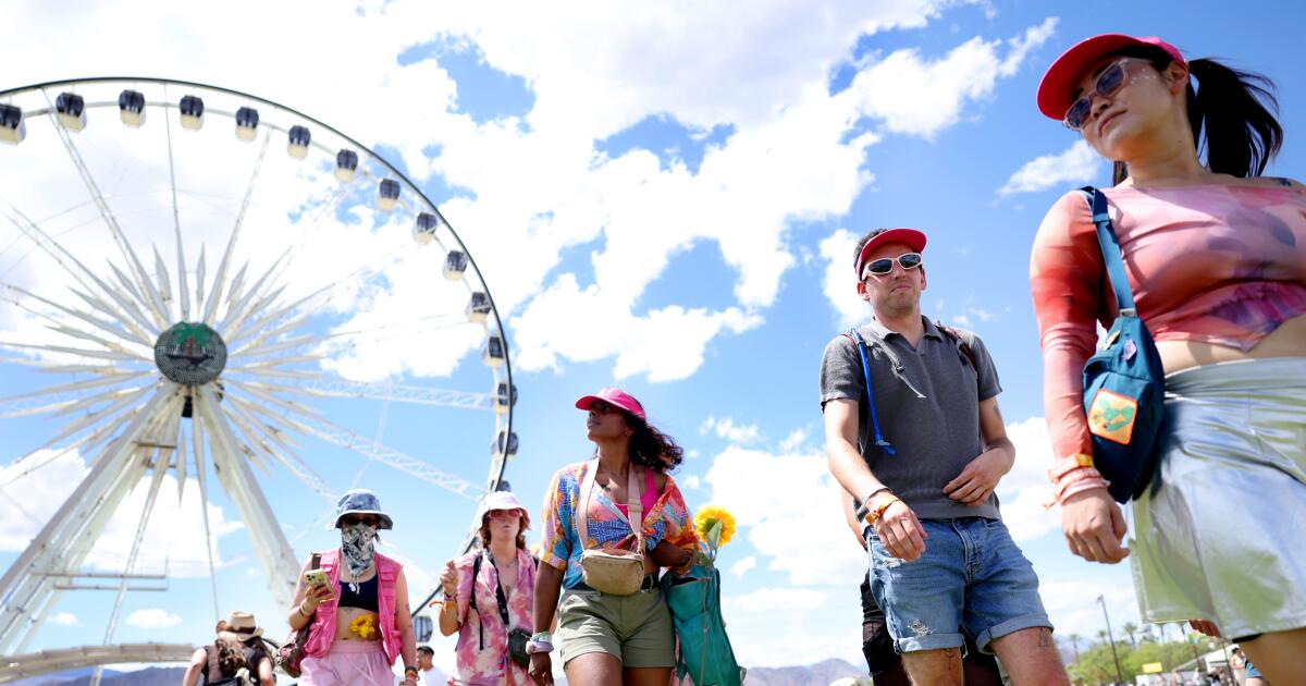 Coachella 2026 Live Updates: Sabrina Carpenter's desert takeover; festival at 25