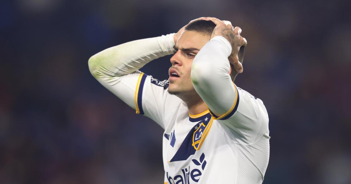 Galaxy's early-season struggles continue in loss to Minnesota