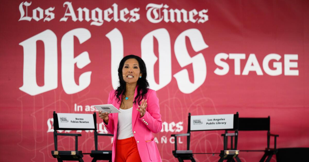 Festival of Books 2026: Julio Vaqueiro, Gloria Calderón Kellett and more on the De Los Stage