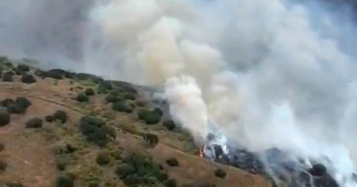 Carbon fire in Orange County burns 200 acres, prompts evacuation warnings
