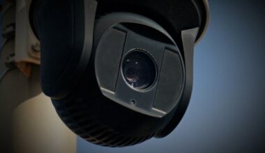 Stores installing cameras with license-plate readers, prompting privacy concerns