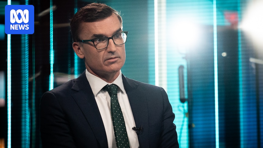 City of Perth is 'diabolical', minister says, amid calls for wider WA council reforms