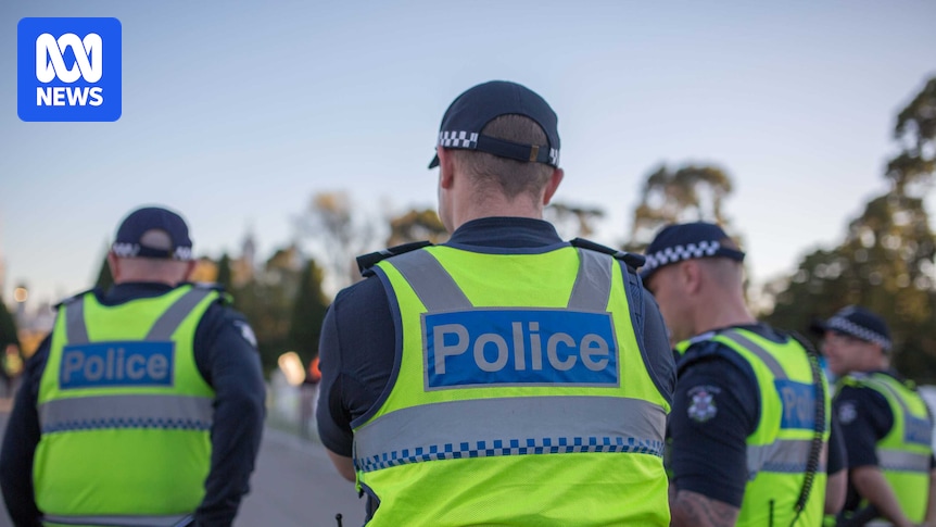 Man arrested after alleged threats to carry out incident in Melbourne's Bourke Street