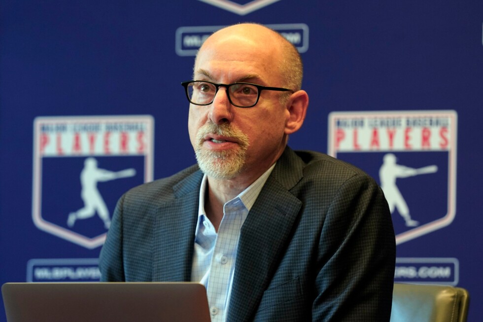 MLB players ask for expanded free agency, salary arbitration rights, almost doubling minimum