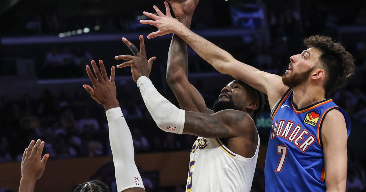 Lakers' Deandre Ayton disappearing against Thunder