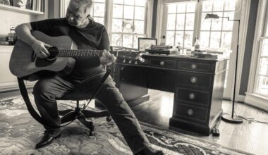 John Prine, one of the most influential songwriters of the era, to be feted with star-studded Chicago tribute