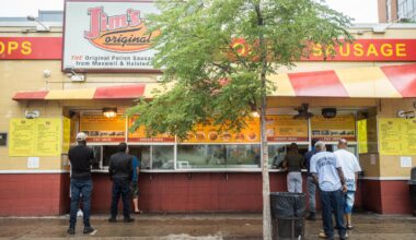 Jim’s Original, home of Maxwell Street Polish, told to move locations due to UIC redevelopment
