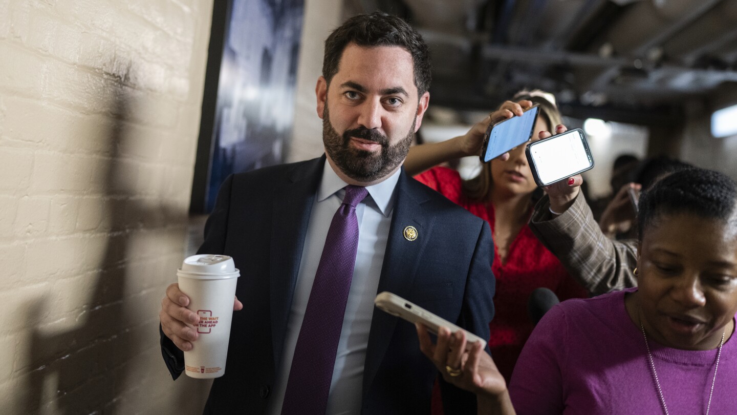 Sen. Rand Paul’s Son William Hurled Antisemitic Insults at Rep. Mike Lawler