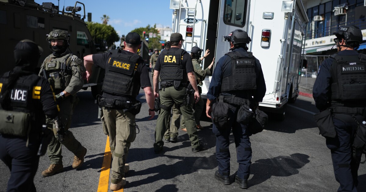 Federal authorities arrest 18 for alleged drug distribution around Los Angeles park