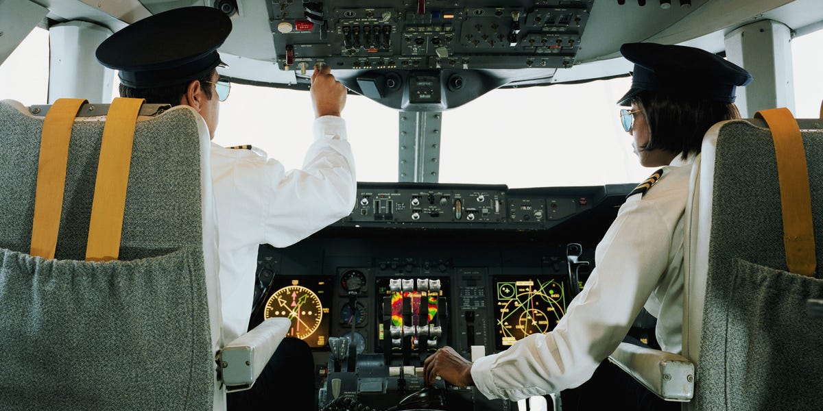 20 Highest-Paying Jobs in the US That Aren't Doctors, Healthcare