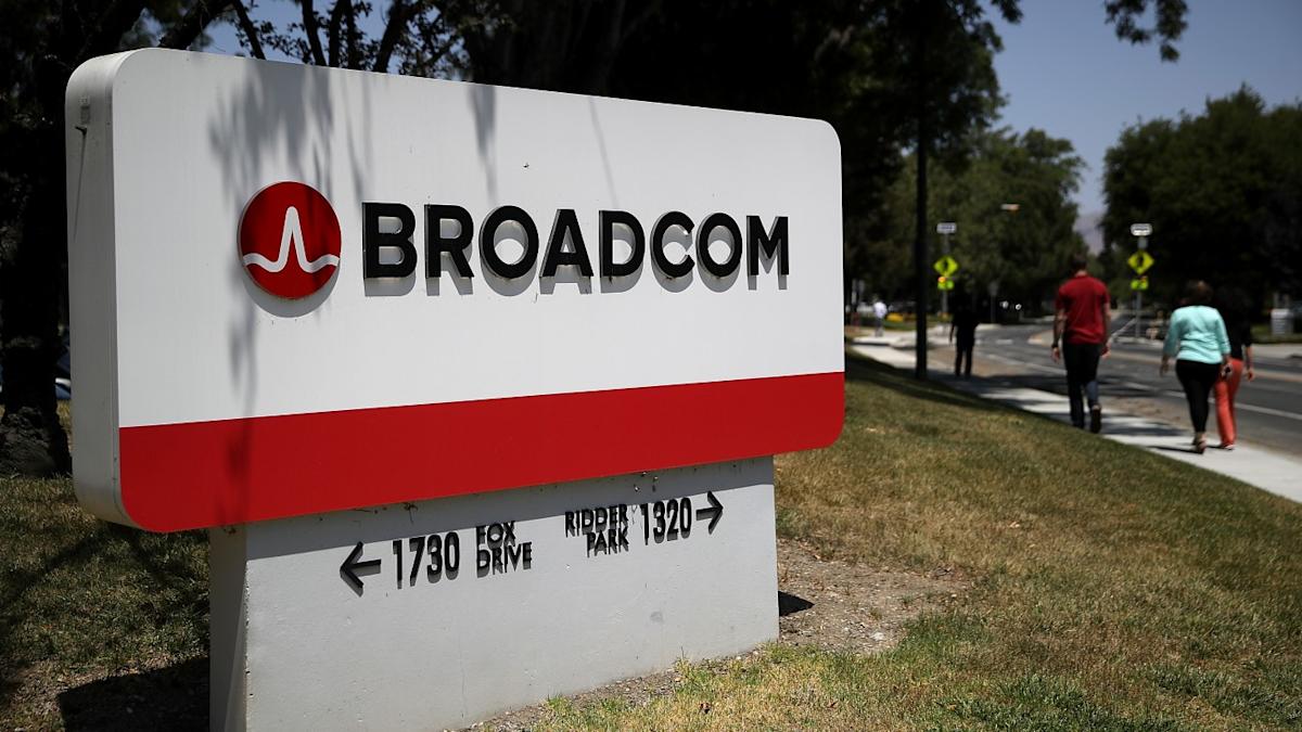 Broadcom Jumps 6% on Alphabet $80B AI Raise, Marvell Soars 18% on Jensen Huang’s $1T Endorsement
