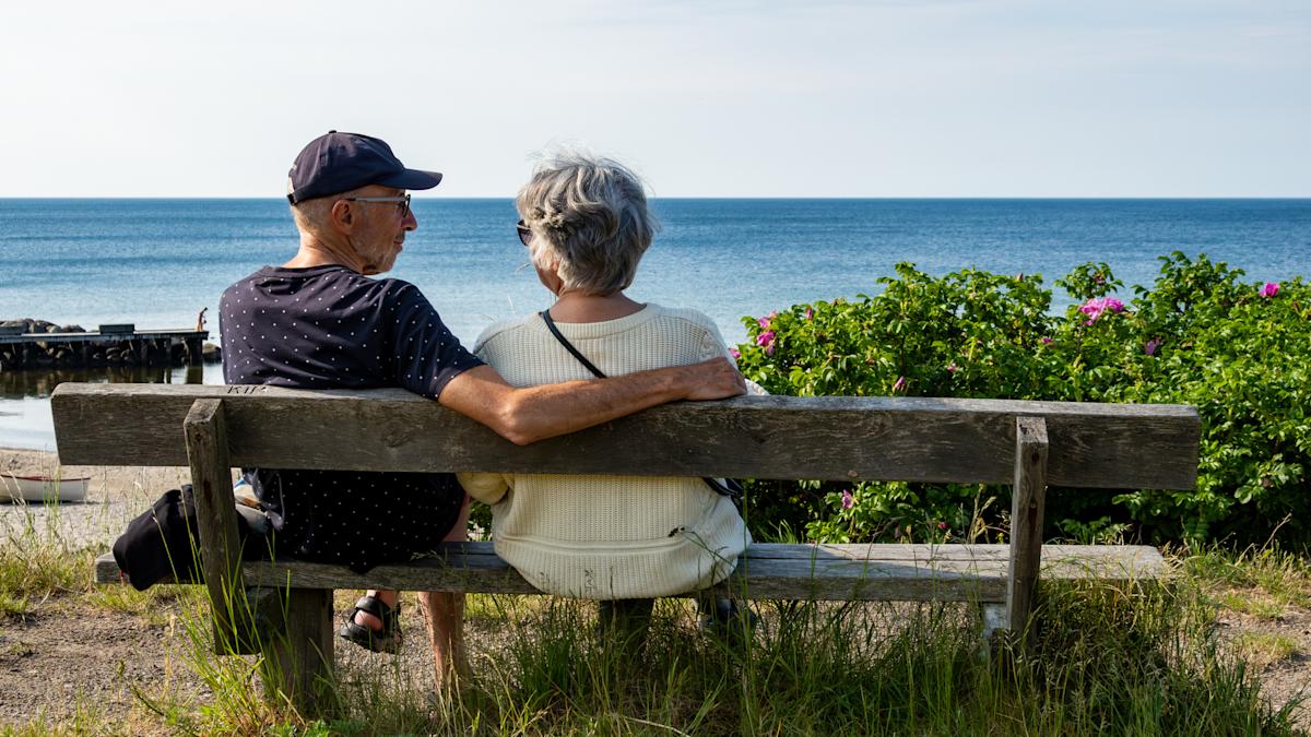 Fidelity, Vanguard and BlackRock are all adding annuities to 401(k) plans — betting retirees want pension-like income