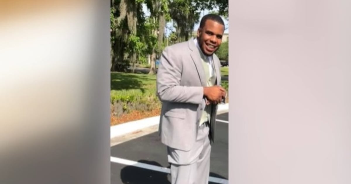 Family of Kenance Bronson II, man killed at Jacksonville shopping plaza, grateful for arrest