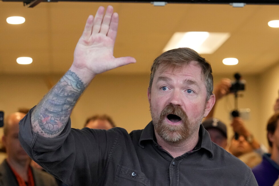 Maine Senate candidate Graham Platner fields questions at Portland event