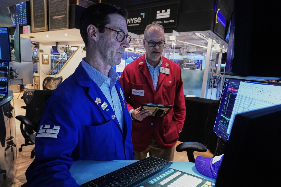 Oil rises toward $100 as U.S.-Iran ceasefire wobbles, stocks cling near records