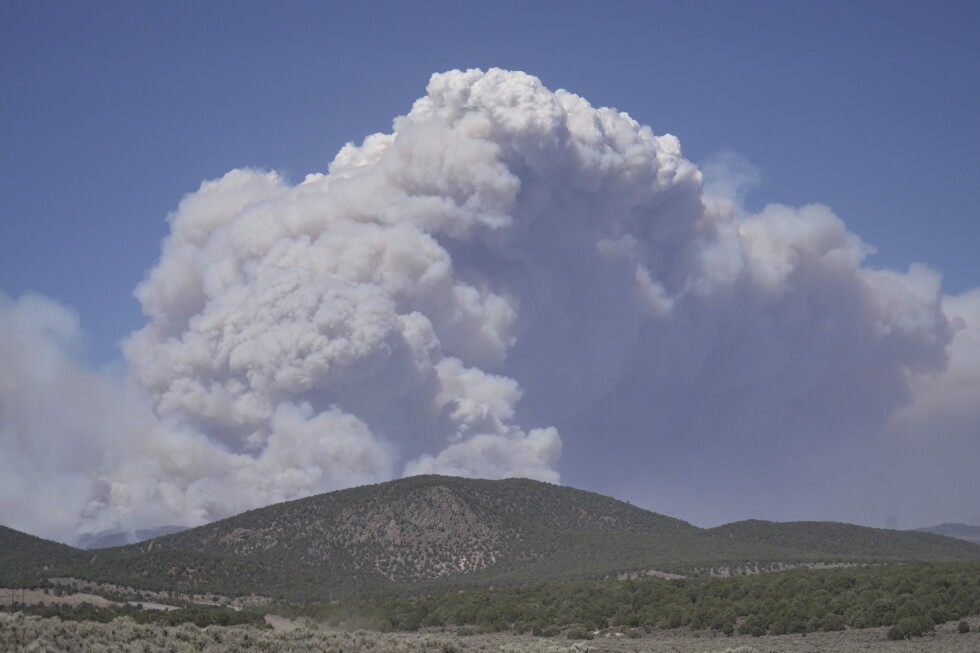 Critical fire weather fuels largest blaze in the US