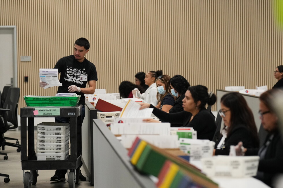 US attorney opens investigations into California's elections